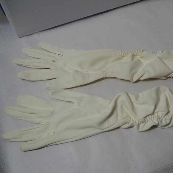 Vintage Ladies White Fabric 15" Opera Evening Prom Gloves 1960's - Picture 5 of 7